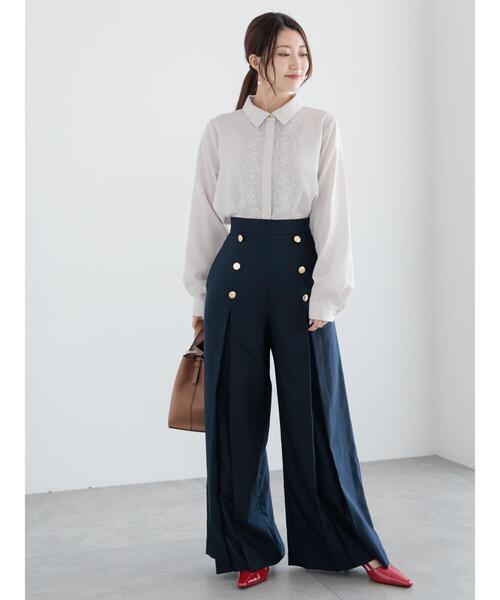 Te chichi（テチチ）の「スカラップレースシャツブラウス（シャツ/ブラウス・レディース・グレー/オフホワイト/ネイビー・F）」の20枚目の写真