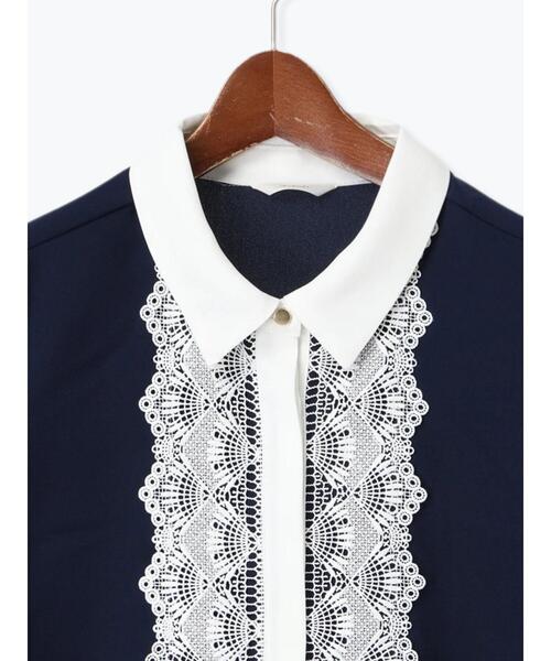 Te chichi（テチチ）の「スカラップレースシャツブラウス（シャツ/ブラウス・レディース・グレー/オフホワイト/ネイビー・F）」の14枚目の写真