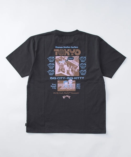 BILLABONG(ビラボン)の「BILLABONG メンズ 【BB GALLERY】 TOKYO Tシャツ 【2025年春夏モデル】/ビラボンバックプリント半袖Tシャツ(Tシャツ/カットソー・メンズ・ホワイト/ブラック・MEDIUM/LARGE)」の1枚目の写真