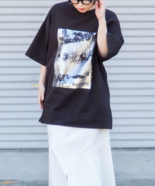 セール】箔ﾌﾟﾘﾝﾄTｼｬﾂ（Tシャツ/カットソー）｜OSMOSIS