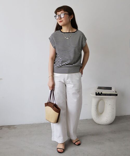 le.coeur blanc(ルクールブラン)の「《軽めな素材で夏も快適》ライトオンスデニムワイドパンツ(デニムパンツ・レディース・ホワイト/サックスブルー・36/38)」の15枚目の写真