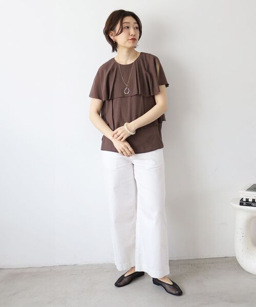 le.coeur blanc(ルクールブラン)の「《軽めな素材で夏も快適》ライトオンスデニムワイドパンツ(デニムパンツ・レディース・ホワイト/サックスブルー・36/38)」の16枚目の写真