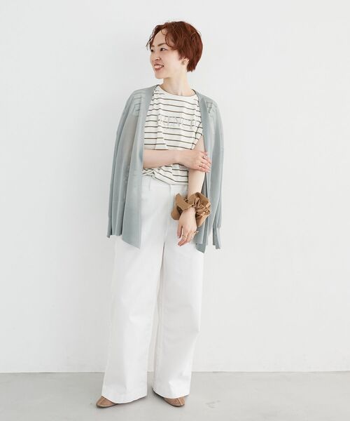 le.coeur blanc(ルクールブラン)の「《軽めな素材で夏も快適》ライトオンスデニムワイドパンツ(デニムパンツ・レディース・ホワイト/サックスブルー・36/38)」の19枚目の写真