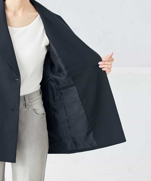 a.v.v(アーヴェヴェ)の「【洗える/ストレッチ/UVカット】麻調ストレッチダブルブレストジャケット(テーラードジャケット・レディース・グレー/ベージュ/ネイビー・40/38/36/42/34)」の7枚目の写真