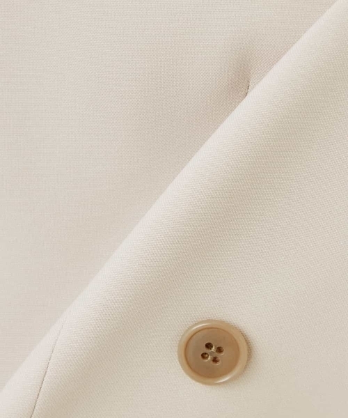 a.v.v(アーヴェヴェ)の「【洗える/ストレッチ/UVカット】麻調ストレッチダブルブレストジャケット(テーラードジャケット・レディース・グレー/ベージュ/ネイビー・40/38/36/42/34)」の5枚目の写真