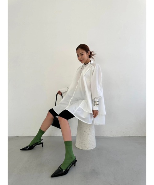 TRUNC（トランクエイティーエイト）の「Side Flare Big Shirts（シャツ/ブラウス・レディース・オフホワイト/チャコールグレー・FREE）」の5枚目の写真