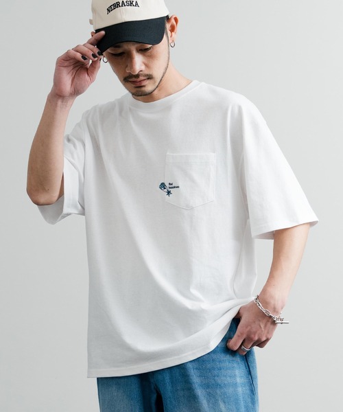 Rocky Monroe(ロッキーモンロー)の「オーバーサイズワンポイント刺繍ポケット付きクルーネック半袖Tシャツ(Tシャツ/カットソー・メンズ・ホワイト系/ホワイト系4/ブラック系3/ブラック系1/ホワイト/ブラック/ホワイト系6/ブラック系/ホワイト系5/ブラック系4/ホワイト系3/ブラック系2/ブラック系6/ブラック系5/ホワイト系2/ホワイト系1・L/M)」の22枚目の写真