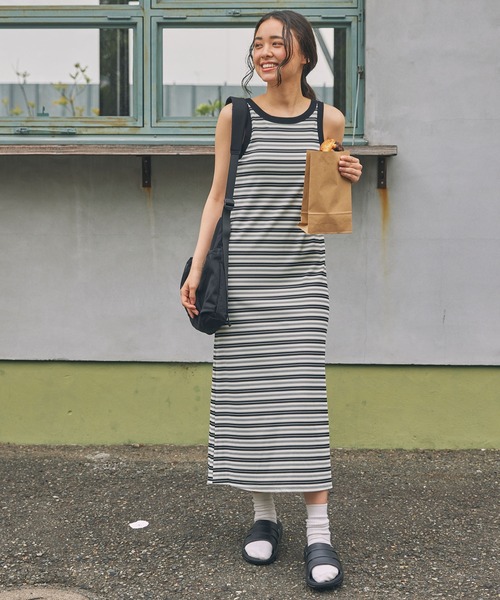 MONO-MART LADY'S(モノマートレディース)の「カップ付き アメスリ タンクトップ ワンピース(ワンピース・レディース・ブラック系2/ブラック/ブラック系1/ブラック系3/ネイビー・FREE)」の16枚目の写真