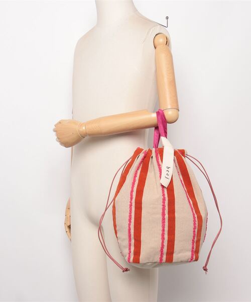 AMERICAN RAG CIE（アメリカンラグシー）の「beej EMB&Flocky String bag（ハンドバッグ・レディース・ピンク/マスタード・FREE）」の13枚目の写真