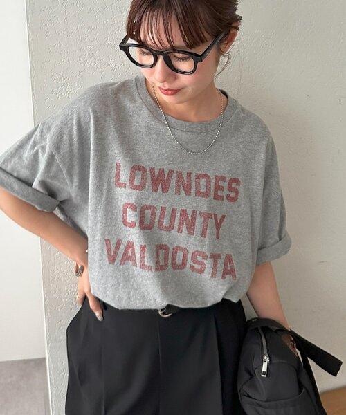 DISCOAT(ディスコート)の「【WEB限定】ヴィンテージグラフィックTシャツ(Tシャツ/カットソー・レディース・マスタード/ライトグレー/ネイビー/レッド/オフホワイト・SMALL/MEDIUM)」の22枚目の写真