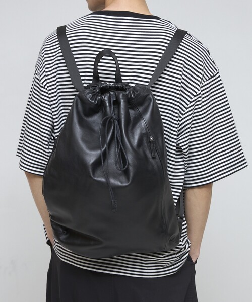 Firsthand（ファーストハンド）の「Firsthand/ファーストハンド レザーナップザック / レザーバッグ / 牛革 / 撥水レザー / A4（バックパック/リュック・メンズ・ブラック・ONE SIZE）」の20枚目の写真