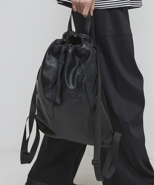 Firsthand（ファーストハンド）の「Firsthand/ファーストハンド レザーナップザック / レザーバッグ / 牛革 / 撥水レザー / A4（バックパック/リュック・メンズ・ブラック・ONE SIZE）」の19枚目の写真