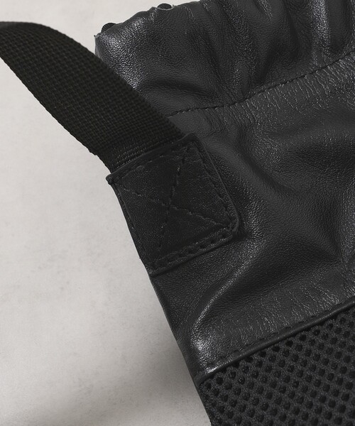 Firsthand（ファーストハンド）の「Firsthand/ファーストハンド レザーナップザック / レザーバッグ / 牛革 / 撥水レザー / A4（バックパック/リュック・メンズ・ブラック・ONE SIZE）」の8枚目の写真