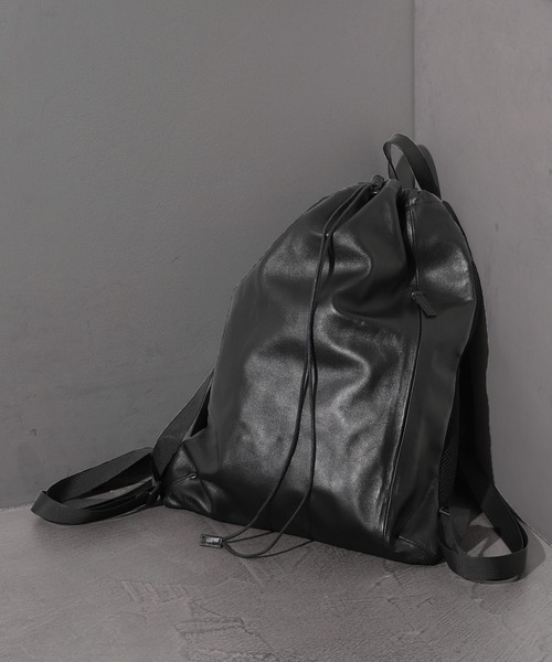 Firsthand（ファーストハンド）の「Firsthand/ファーストハンド レザーナップザック / レザーバッグ / 牛革 / 撥水レザー / A4（バックパック/リュック・メンズ・ブラック・ONE SIZE）」の22枚目の写真