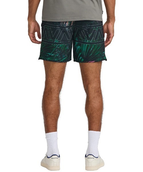 RVCA（ルーカ）の「RVCA メンズ HAWAII YOGGER STRETCH 17 ショートパンツ 【2025年春夏モデル】/ルーカウエストゴム水陸両用サーフトランクス・ボードショーツ・バギーショーツ(水着)（その他パンツ・メンズ・ブラック系その他・SMALL/MEDIUM/LARGE/X-LARGE）」の3枚目の写真