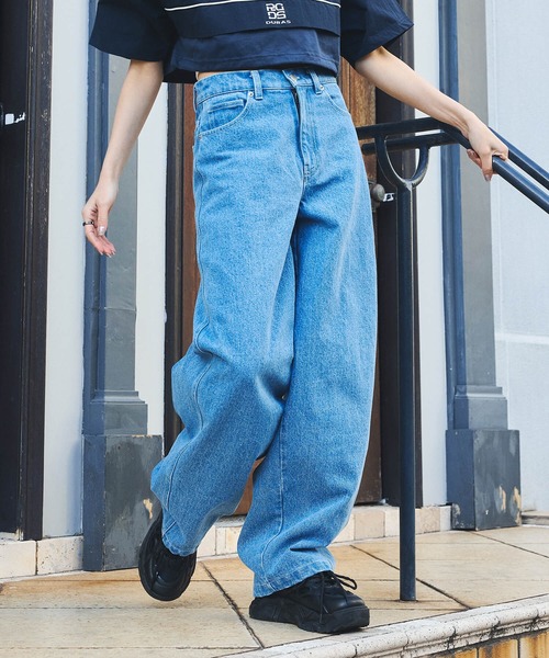 DURAS（デュラス）の「雑誌掲載｜バレルデニムパンツ（デニムパンツ・レディース・ブルー/ブラック/ライトブルー・SMALL/MEDIUM）」の4枚目の写真