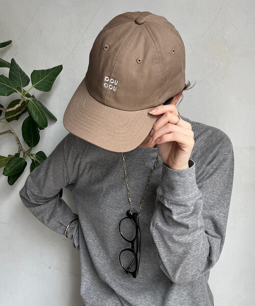 DouDou(ドゥドゥ)の「DD刺繍キャップ(キャップ・レディース・グリーン/サンドベージュ/ブラック/ネイビー・FREE)」の2枚目の写真