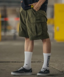 ddp（ディーディーピー）の「【DDP】オーバルロゴ刺しゅう カーゴショーツ（カーゴパンツ）」