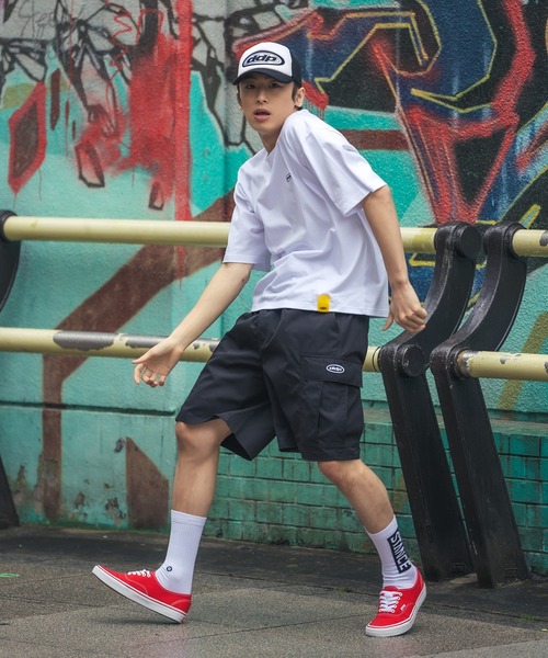 ddp（ディーディーピー）の「【DDP】オーバルロゴ刺しゅう カーゴショーツ（カーゴパンツ・メンズ・カーキ/ブラック・LARGE/SMALL/MEDIUM/X-LARGE）」の3枚目の写真