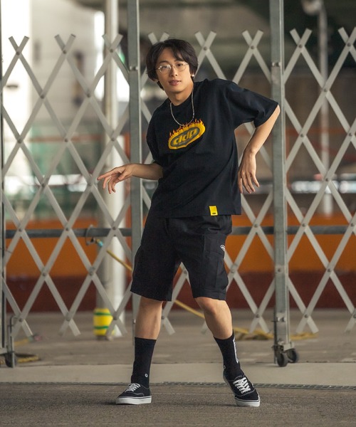 ddp（ディーディーピー）の「【DDP】オーバルロゴ刺しゅう カーゴショーツ（カーゴパンツ・メンズ・カーキ/ブラック・LARGE/SMALL/MEDIUM/X-LARGE）」の4枚目の写真