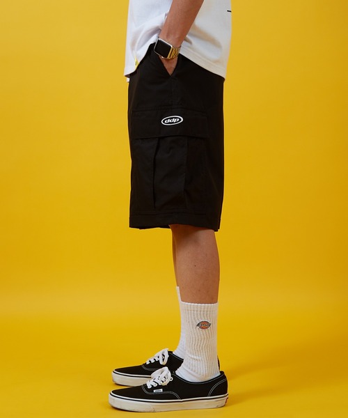 ddp（ディーディーピー）の「【DDP】オーバルロゴ刺しゅう カーゴショーツ（カーゴパンツ・メンズ・カーキ/ブラック・LARGE/SMALL/MEDIUM/X-LARGE）」の15枚目の写真