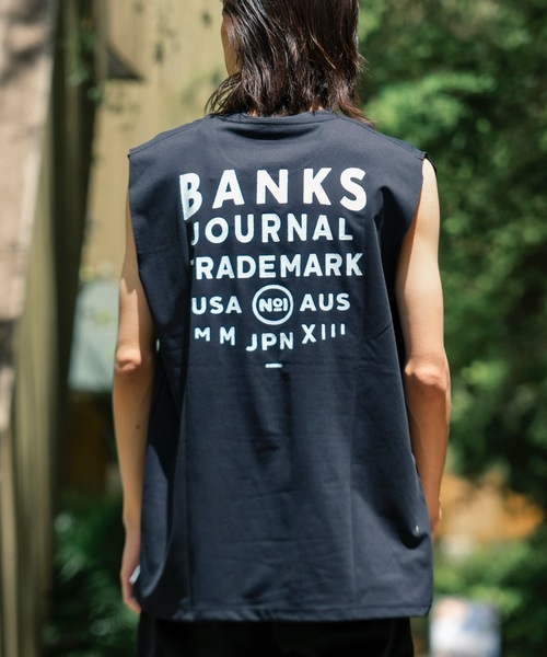 BANKS(バンクス)の「DESIGN TEE /BANKS JOURNAL(バンクスジャーナル)ワンポイントブランドロゴプリントタンクトップ(タンクトップ・メンズ・スモークピンク/オフホワイト/ブラック・MEDIUM/LARGE/X-LARGE)」の3枚目の写真