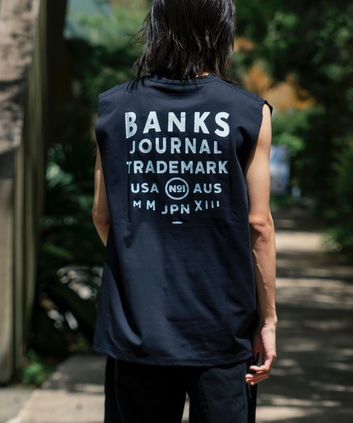 BANKS(バンクス)の「DESIGN TEE /BANKS JOURNAL(バンクスジャーナル)ワンポイントブランドロゴプリントタンクトップ(タンクトップ・メンズ・スモークピンク/オフホワイト/ブラック・MEDIUM/LARGE/X-LARGE)」の13枚目の写真