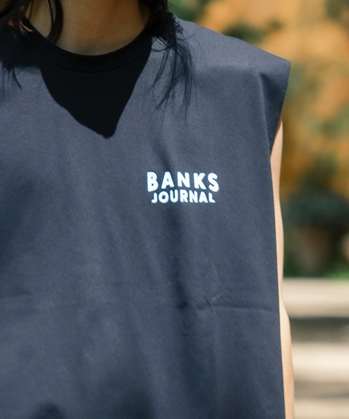BANKS(バンクス)の「DESIGN TEE /BANKS JOURNAL(バンクスジャーナル)ワンポイントブランドロゴプリントタンクトップ(タンクトップ・メンズ・スモークピンク/オフホワイト/ブラック・MEDIUM/LARGE/X-LARGE)」の15枚目の写真
