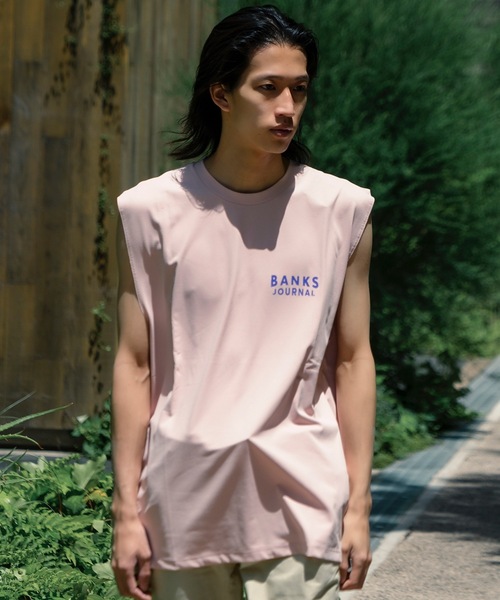 BANKS(バンクス)の「DESIGN TEE /BANKS JOURNAL(バンクスジャーナル)ワンポイントブランドロゴプリントタンクトップ(タンクトップ・メンズ・スモークピンク/オフホワイト/ブラック・MEDIUM/LARGE/X-LARGE)」の18枚目の写真