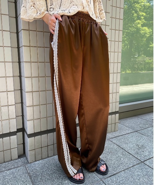 AIC.(エーアイシー)の「【再入荷】レーステープサテンイージーパンツ(その他パンツ・レディース・ブラック/ライトグレー/ブラウン・FREE)」の22枚目の写真
