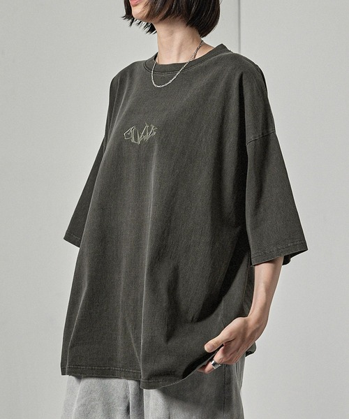 Alfred Alex(アルフレッドアレックス)の「【Alfred Alex】ヴィンテージ加工ピグメント3Dメタルディストーテッドロゴ半袖Tシャツ(Tシャツ/カットソー・メンズ・ブラック/ワイン/グレイッシュブルー・M/L)」の17枚目の写真