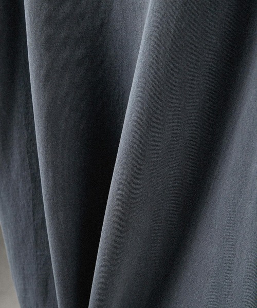 Alfred Alex(アルフレッドアレックス)の「【Alfred Alex】ヴィンテージ加工ピグメント3Dメタルディストーテッドロゴ半袖Tシャツ(Tシャツ/カットソー・メンズ・ブラック/ワイン/グレイッシュブルー・M/L)」の4枚目の写真