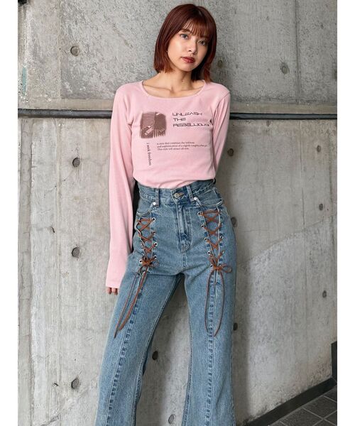 MURUA（ムルーア）の「レースアップフレアデニム（デニムパンツ・レディース・ブルー/ブラック・1/2）」の18枚目の写真