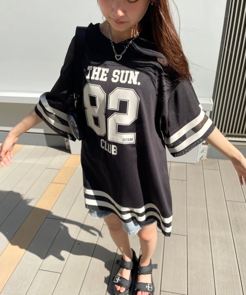 repipi armario(レピピ アルマリオ)の「キリカエメッシュルーズTワンピース(ワンピース・キッズ・ホワイト/ネイビー/ブラック・SMALL/MEDIUM/LARGE)」の11枚目の写真