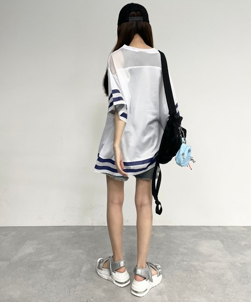 repipi armario(レピピ アルマリオ)の「キリカエメッシュルーズTワンピース(ワンピース・キッズ・ホワイト/ネイビー/ブラック・SMALL/MEDIUM/LARGE)」の19枚目の写真