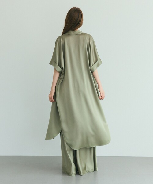 美品　GRACE CLASS サテンシャツドレス 美品 GRACE CLASS サテンシャツドレス