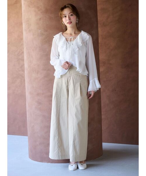 MERCURYDUO(マーキュリーデュオ)の「チノハイウエストタックワイドパンツ(チノパンツ・レディース・ベージュ・SMALL/MEDIUM)」の14枚目の写真