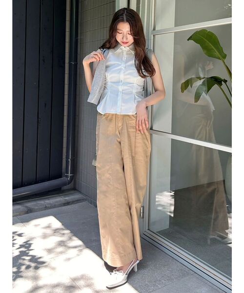 MERCURYDUO(マーキュリーデュオ)の「チノハイウエストタックワイドパンツ(チノパンツ・レディース・ベージュ・SMALL/MEDIUM)」の12枚目の写真