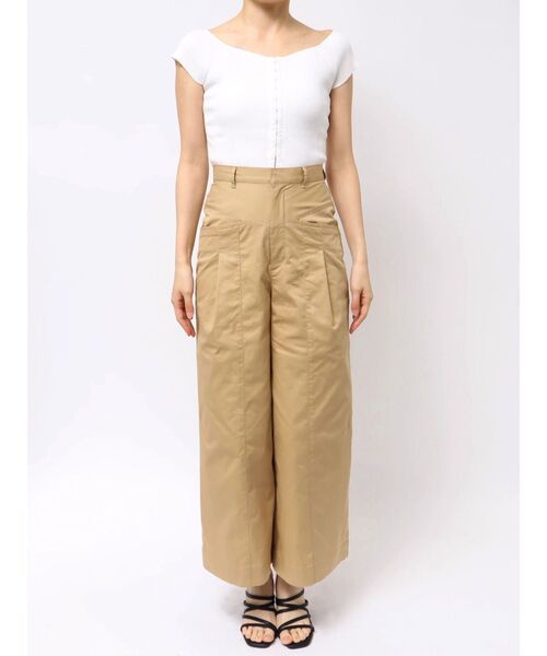 MERCURYDUO(マーキュリーデュオ)の「チノハイウエストタックワイドパンツ(チノパンツ・レディース・ベージュ・SMALL/MEDIUM)」の3枚目の写真