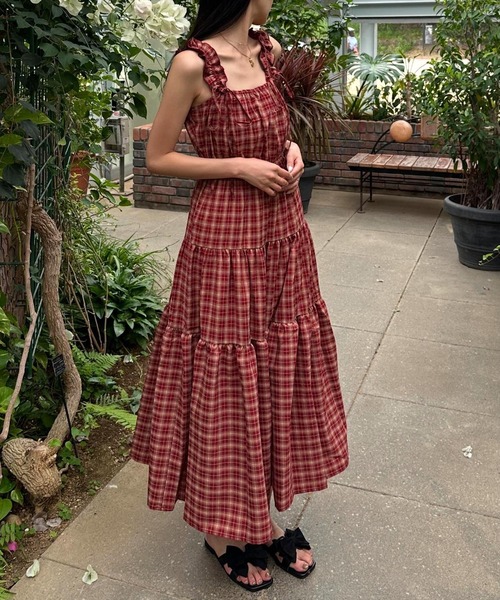 clear（クリア）の「リボンフリルキャミワンピース[着回し力抜群 ガーリー レイヤード]≪SS新作≫（ワンピース・レディース・ブラウン系その他/ブラック/レッド系その他3・F）」の3枚目の写真