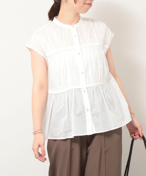 MICO COULIER（ミコクリエ）の「60ボイルローンブラウス（シャツ/ブラウス・レディース・ブラック/レッド/オフホワイト・38）」の2枚目の写真