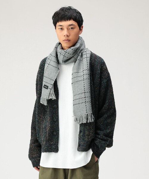 BEAMS（ビームス）の「ステッチ マフラー（マフラー・メンズ・グレー/ブラック・ONE SIZE）」の7枚目の写真