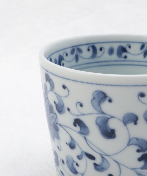 212 KITCHEN STORE(トゥワントゥキッチンストア)の「藍凛堂 ソバチョク 菊唐草(食器・レディース・その他・00)」の6枚目の写真