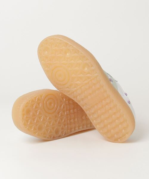 adidas（アディダス）の「SAMBAE W サンバ スニーカー / アディダスオリジナルス adidas Originals（スニーカー・レディース・ホワイト/ホワイト×グリーン・25.5cm/24.5cm/23.5cm/22.5cm/26.0cm/25.0cm/24.0cm/23.0cm/27.5cm/26.5cm/22.0cm/28.0cm/27.0cm）」の11枚目の写真