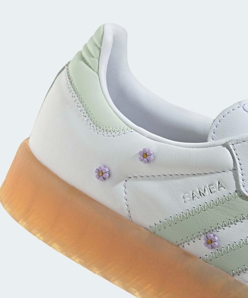 adidas（アディダス）の「SAMBAE W サンバ スニーカー / アディダスオリジナルス adidas Originals（スニーカー・レディース・ホワイト/ホワイト×グリーン・25.5cm/24.5cm/23.5cm/22.5cm/26.0cm/25.0cm/24.0cm/23.0cm/27.5cm/26.5cm/22.0cm/28.0cm/27.0cm）」の8枚目の写真
