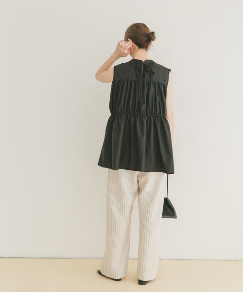 ITEMS URBANRESEARCH（アイテムズ アーバンリサーチ）の「バックリボンティアードブラウス（シャツ/ブラウス・レディース・ラベンダー/ホワイト/ブラック・FREE）」の14枚目の写真