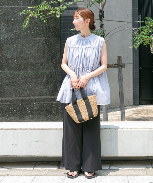 ITEMS URBANRESEARCH（アイテムズ アーバンリサーチ）の「バックリボンティアードブラウス（シャツ/ブラウス・レディース・ラベンダー/ホワイト/ブラック・FREE）」の17枚目の写真