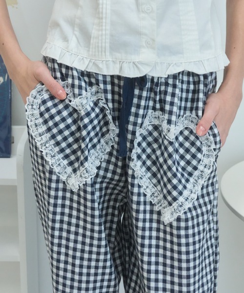 Birthday room(バースデイルーム)の「フリルハートチェックPT/Frill Heart Check Pants(その他パンツ・レディース・ブルー/ブラック・FREE)」の3枚目の写真