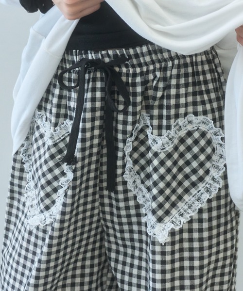 Birthday room(バースデイルーム)の「フリルハートチェックPT/Frill Heart Check Pants(その他パンツ・レディース・ブルー/ブラック・FREE)」の16枚目の写真