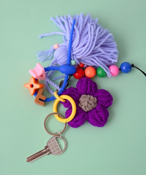 ストラップ　キーホルダー　ブルーベリー　グレープ　紫芋 厄除けストラップ (紫色) チャーム 根付け 厄除け お守り